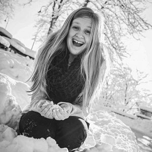 Elin Elfström, grafisk formgivare från Högskolan väst i Trollhättan.